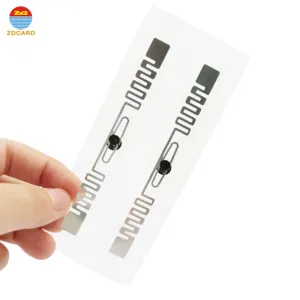 Adhesive 860-960Mhz Passive UHF Parking Management 9640 RFID Headlight Label RFID Label