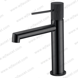 Torneira Banheiro Robinets de <span class=keywords><strong>lavabo</strong></span> <span class=keywords><strong>doré</strong></span> Robinet de lavage des mains Robinet d'évier de salle de bain Robinet de <span class=keywords><strong>lavabo</strong></span> en laiton de luxe Robinet de toilette Mélangeur de salle de bain - Product Image 2