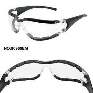 Lunettes de sécurité laser Ansi Ce En166 de qualité supérieure anti-buée sans métal fabriquées à Taiwan - Product Image 6