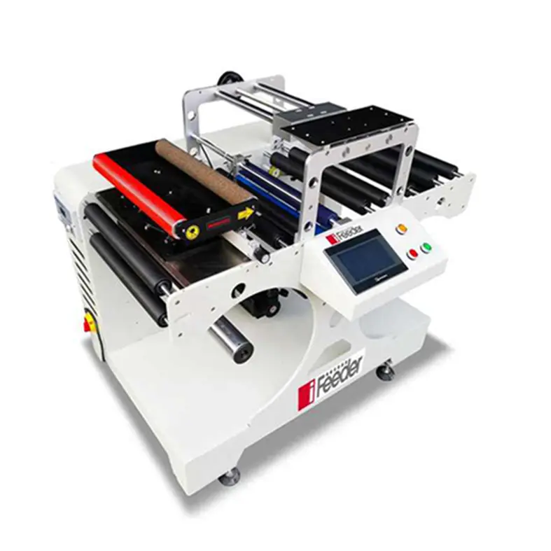 ماكينة طباعة بالرش آلية عالية الدقة ماكينة تغليف الورق وقطع الورق