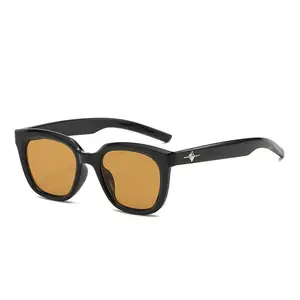 Kacamata hitam modis retro bingkai penuh, kacamata matahari luar ruangan uniseks