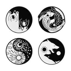 Alliage de zinc coulée <span class=keywords><strong>Tai</strong></span> <span class=keywords><strong>Chi</strong></span> Yin <span class=keywords><strong>Yang</strong></span> Animal Design broche noir nickelage-poisson loup broche sac à dos Badge revers bijoux - Product Image 6