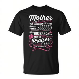 Camiseta cristiana para el Día de la Madre, sus hijos la llaman Bendita, diseño Proverbios 31:28 - Product Image 2