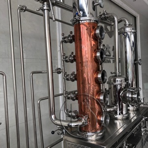Équipement de distillerie de <span class=keywords><strong>rhum</strong></span> <span class=keywords><strong>en</strong></span> cuivre Huashang, alambic de distillation pour la production de <span class=keywords><strong>rhum</strong></span> et de spiritueux artisanaux - Product Image 3