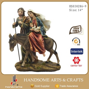 7.5 Inch Resin Home Decor Religious Items Hand Holy Family Statues - Product Image 5