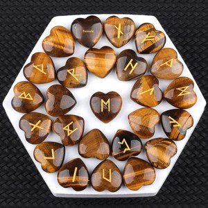 Piedras Rúnicas Naturales en Forma <span class=keywords><strong>de</strong></span> Corazón, Piedras Semipreciosas Talladas, Pulidas y Rectificadas, 25 Piezas en una Bolsa <span class=keywords><strong>de</strong></span> Tela - Product Image 1