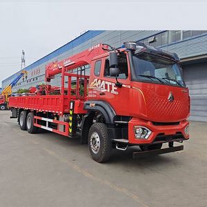 Camion-grue Sinotruk Mate 6*4, 14T, flèche à 5 sections pour la construction de ponts routiers, levage et transport - Product Image 5