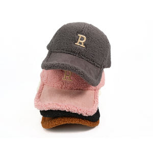 <span class=keywords><strong>Cappello</strong></span> da Baseball in Finta Lana d'Agnello, 6 Pannelli Regolabili, Morbido e Peloso, Berretto Invernale in Pile per Donne - Product Image 1
