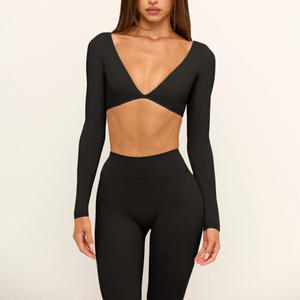 Nuovissimi comodi top a maniche lunghe con scollo a V Leggings attillati 2 pezzi tute sportive per il Fitness da <span class=keywords><strong>donna</strong></span> Set Yoga verde elasticizzato - Product Image 2