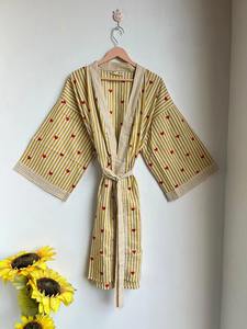 Robe kimono en coton indien fait main, joli imprimé cœur, robe de plage, kimono avec ceinture, robe de demoiselle d'honneur, robe de nuit - Product Image 3
