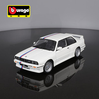 Bburago 1:24 pour M3, modèle de voiture vintage en alliage, pièce de collection automobile en métal, cadeau pour garçons avec emballage en boîte colorée
