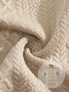 Setelan Sweatshirt Pria Kustom Setelan Olahraga Pria Kustom Setelan Kaos dan Celana Pendek Pria - Product Image 5