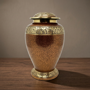 Urna Funeraria de Latón Estilo Tambor y Caja Roja para Recuerdos, Urna Conmemorativa Humana - Artesanía India - Product Image 3