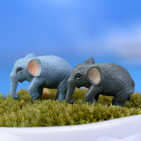 Ventes directes d'usine Mini Figurine Anime dessin animé Simulation éléphant Mini artisanat en plastique pour ornement de bureau décoration de la maison