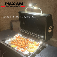 Lampe de poignée de barbecue solaire USB-C étanche pour extérieur avec capteur d'inclinaison et allumage/extinction automatique à 360° °   Support de montage rotatif pour barbecue d'extérieur