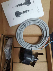 Antenne intelligente sans fil Emersons Rosemountt 781S en stock d'usine, avec support de montage complet et câble blindé – Accessoire d'origine - Product Image 2