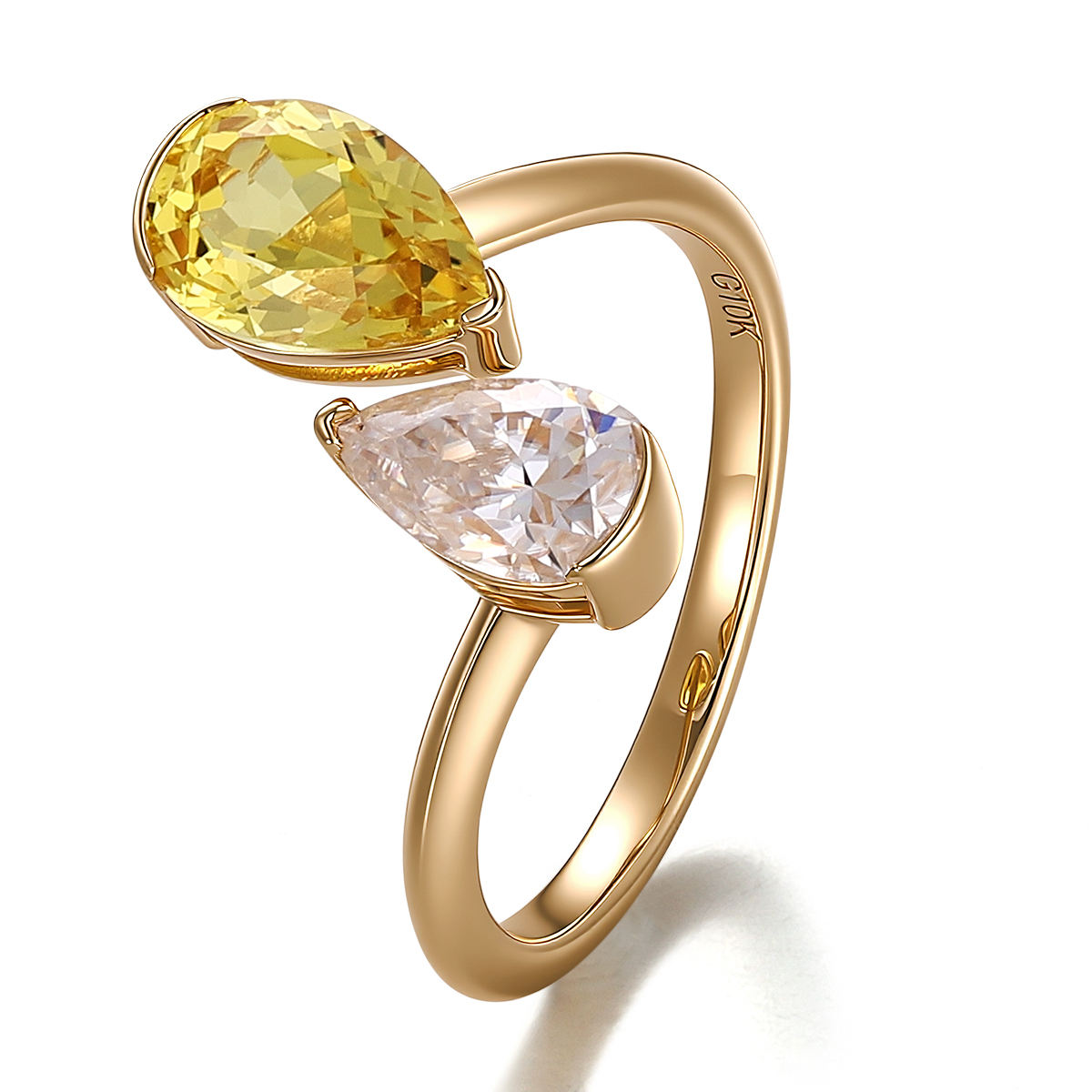 Bague en or 10 carats avec pierres précieuses de laboratoire