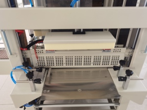 6540 + 5540m Điện nhiệt niêm phong nhiệt thu nhỏ đường hầm tay áo máy đóng gói cho đồ uống PE phim chai bọc - Product Image 2