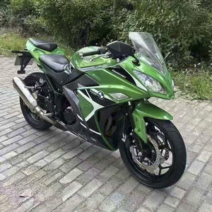 Moto à essence d'occasion Kawasaki <span class=keywords><strong>Mini</strong></span> <span class=keywords><strong>Ninja</strong></span> 250CC - Moteur puissant, idéale pour la conduite urbaine, motos pour adultes - Product Image 1