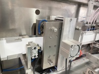 Snap-open vloeibare wasmiddel verpakkingsmachine PLC HMI druppelvrije, schuimvrije vul- en verzegellijn voor wasmiddelzakjes