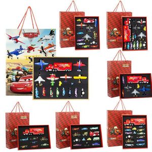 Set Regalo <span class=keywords><strong>di</strong></span> Modellini Auto in Metallo Pressofuso Scala 1:24 del Film <span class=keywords><strong>Cars</strong></span>, Regalo Perfetto GQueen per Ragazzi - Product Image 2