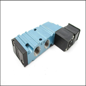 Vannes très demandées - 411A-C0A-DM-DDAJ-1JM Série 400, électrovanne à 4 voies à commande pilote, 24VDC, 5.4W - Product Image 3