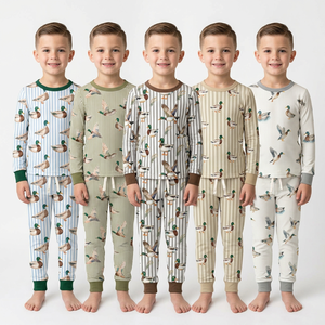 Ensemble de pyjama pour garçons de haute qualité, à rayures colorées, tissu doux, manches longues, vêtements de détente rayés pour enfants - Product Image 6