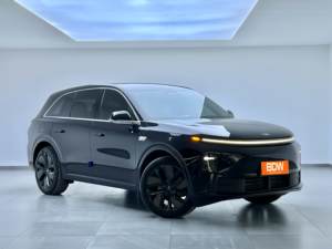 รถยนต์มือสองปี 2025 Li Auto Lixiang L6 Pro 1.5TL4 EREV ไฮบริด SUV 5 ที่นั่ง พร้อม LiDAR ติดตั้งในตัวและตู้เย็นในรถ สำหรับส่งออก - Product Image 3