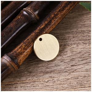 New pure brass tag bone dog tag metal round pet tag inciso logo personalizzato - Product Image 4