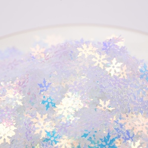 Lentejuelas Doradas de Copo de Nieve de 9mm, Material de PVC para Decoración de Uñas, Parches para Carcasas de Teléfono Móvil, Material DIY con Cuentas Rellenas de Slime y Cristal para Prendas - Product Image 2