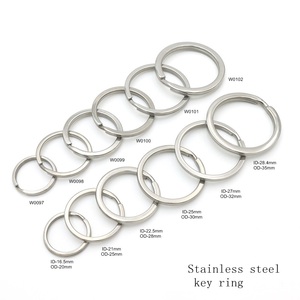 Porte-clés en métal Usine Vente en gros Or rose 20mm Timbre logo Anneau fendu Porte-clés personnalisé pour Porte-clés Accessoires - Product Image 6
