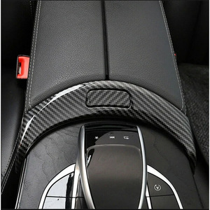 Cubierta de reposabrazos Xingbaiwang estilo fibra de carbono para consola central de Mercedes-Benz W205 W213 X253 - Product Image 1