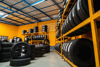 Étagère de stockage de pneus pliable sur mesure, robuste, réglable, antirouille, compatible avec les chariots élévateurs