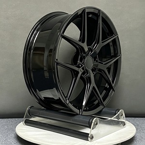 Cerchi Forgiati Personalizzati Neri Lucidi con Razze a Stella Lavorate 17-24 Pollici 5x112 5x114.3 5x120 per Subaru Legacy Mazda 6 Honda Accord - Product Image 3