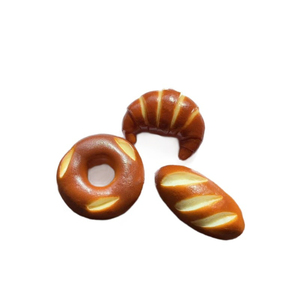 จี้พวงกุญแจรูปครัวซองต์จำลองทำจาก PVC ของ KI liangpeng ทนน้ำด่าง น่ารัก - Product Image 5