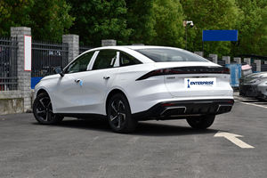 Geely Galaxy L6 1.5T DHT 125km Ibrida Plug-in (PHEV) Nuova Auto 2024 con Sedili in Pelle - Categoria Nuova Energia Geely - Product Image 4