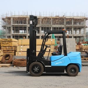 מלגזת דיזל LINOTR CPC15-CPC50 הנמכרת ביותר, 2.5-3 טון, 4X4, תורן תלת-שלבי, מלגזת עם מנוע דיזל נפוצה בשימוש - Product Image 5