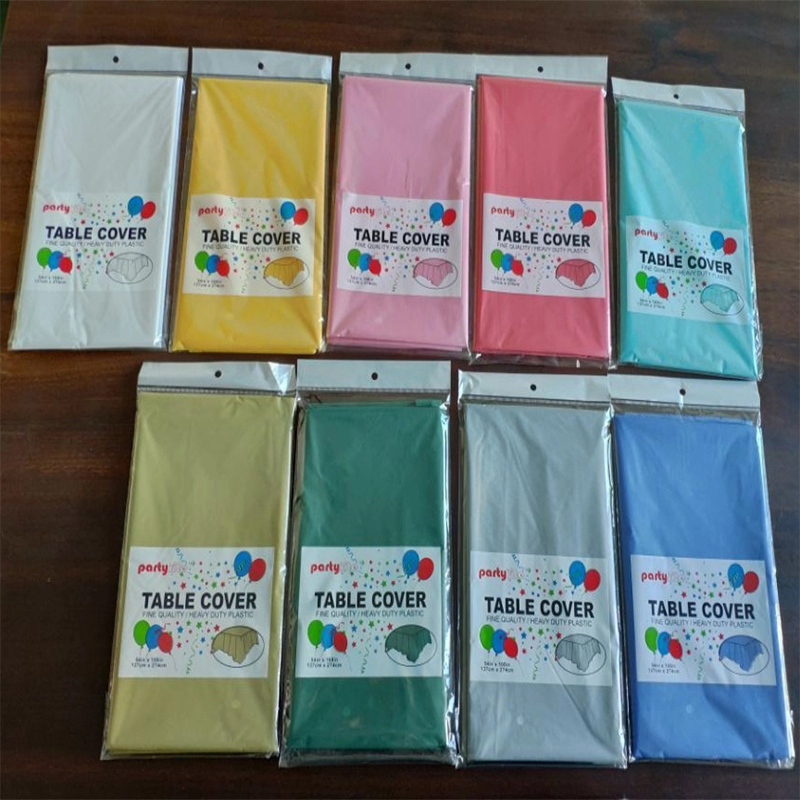 Wholesale Premium Disposable Plastic Tablecloths