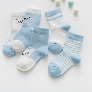 Venta caliente lindo conejo de dibujos animados patrón tripulación Calcetines niños algodón fino bebé tripulación calcetines al por mayor - Product Image 5