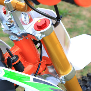 Nouveau de haute qualité <span class=keywords><strong>125cc</strong></span> <span class=keywords><strong>dirt</strong></span> bike 4 temps cross pit bike refroidi par air <span class=keywords><strong>125cc</strong></span> automatique moto tout-terrain <span class=keywords><strong>dirt</strong></span> bike - Product Image 4