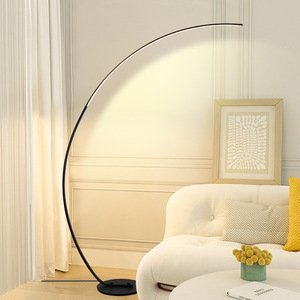 โคมไฟตั้งพื้นอะลูมิเนียมแบบมีพอร์ต USB รุ่นใหม่สไตล์เมดิเตอร์เรเนียน สำหรับห้องนั่งเล่นหรือข้างเตียงโรงแรม ให้ความรู้สึกอบอุ่นและมีสไตล์ ได้รับการรับรองจาก HFBH - Product Image 4