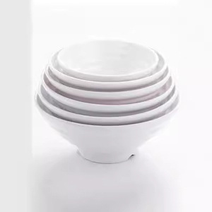 Bol à nouilles en mélamine blanche A5, bol à soupe en plastique imitation porcelaine à usage spécial pour restaurant, grand bol, pour soupe de wontons et nouilles - Product Image 3