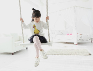 Venta al por Mayor en Línea de Ropa Infantil, Pantalones Casuales con Estampado de Puntos para Niñas, de un Fabricante Chino - Product Image 6