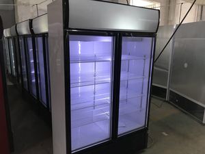 Réfrigérateur vertical à <span class=keywords><strong>double</strong></span> <span class=keywords><strong>porte</strong></span> vitrée trempée à refroidissement direct, avec éclairage LED, pour vin et boissons - Product Image 4