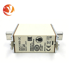 Contrôleur PLC de protection de ligne de distribution basse tension série 3NA SIEMENS, neuf et original, 16 entrées/sorties, liaison E/S - Product Image 2