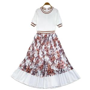 Robe mi-longue élégante pour femme, col rond, tricotée à rayures, coupe trapèze, en mousseline drapée, avec empiècements imprimés et taille élastique, idéale pour l'été - Product Image 5