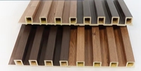 Tube de bois carré composite en plastique latte creuse en bois pour décoration intérieure