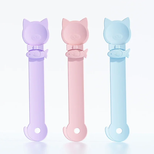 Cuillère distributrice de nourriture liquide pour animaux de compagnie, écologique et solide, en forme de queue de chat, pour chiots et chatons d'intérieur - Product Image 1