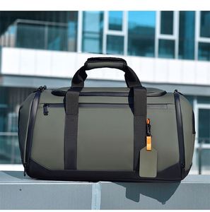 Sac de sport de grande capacité avec logo personnalisé, sac de week-end, sac de voyage imperméable, sac de voyage portable avec fermeture éclair pour homme et femme - Product Image 4