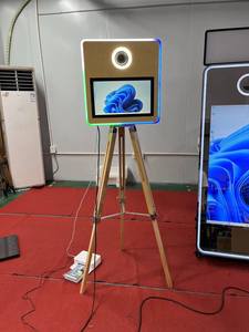 ตู้ถ่ายรูปแบบกระจกวิเศษหน้าจอสัมผัสขนาด 15.6 นิ้ว สำหรับขาย - Product Image 2